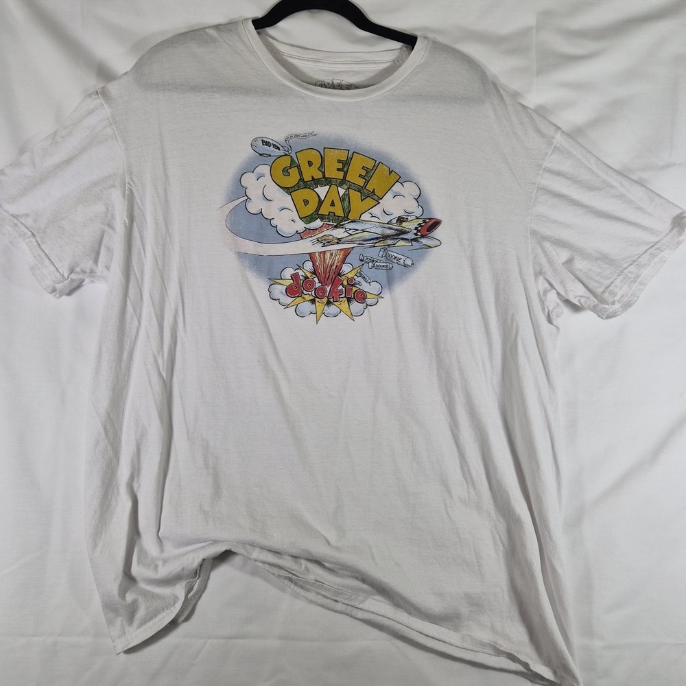 Green Day Band T Shirt Mens 2XL White Graphic‎ Punk Rock Tee Oversized
